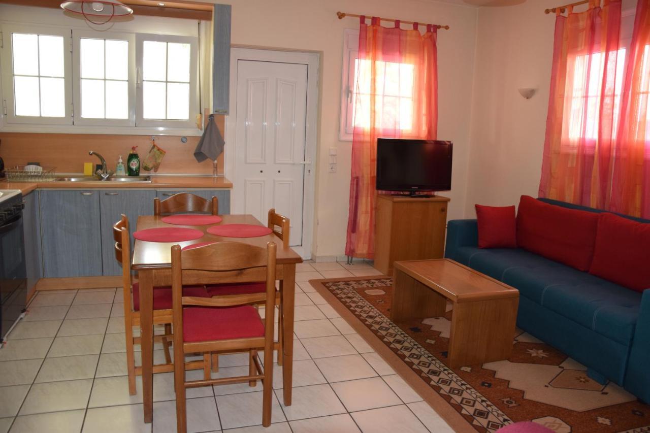 Spacious Apartment At Ioannina, Anatoli Anatoli  Bagian luar foto